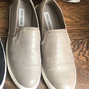 Steve Madden slip on sneakers